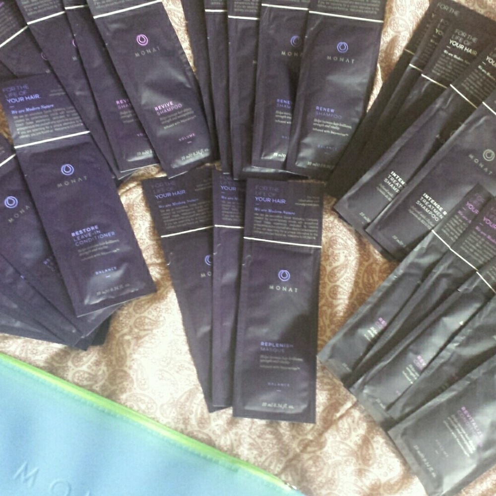 Monat bundle of 28 samples